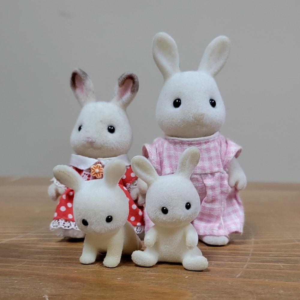 Calico Critter Rabbit Lot Family Adorable Bunny Family Set
